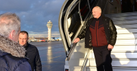 Лукашенко прибыл в Санкт-Петербург, где примет участие в неформальном саммите СНГ