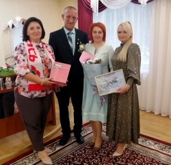 В отделе загса Лиозненского райисполкома состоялась торжественная регистрация юбилея совместной жизни семьи Стычинских Владимира Михайловича и Натальи Леонидовны