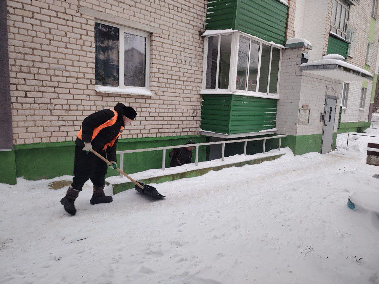 В Лиозненском районе все службы, дорожники и коммунальщики справляются со стихией