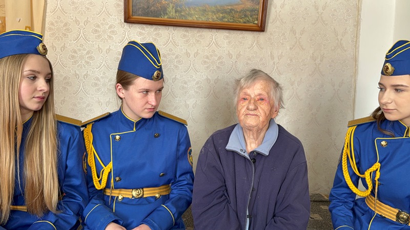 Лиозненские спасатели, совместно с  активистами Белорусской молодежной общественной организации спасателей-пожарных посетили несовершеннолетних узников
