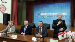В Добромыслях прошла диалоговая площадка по обсуждению проекта изменений и дополнений Конституции