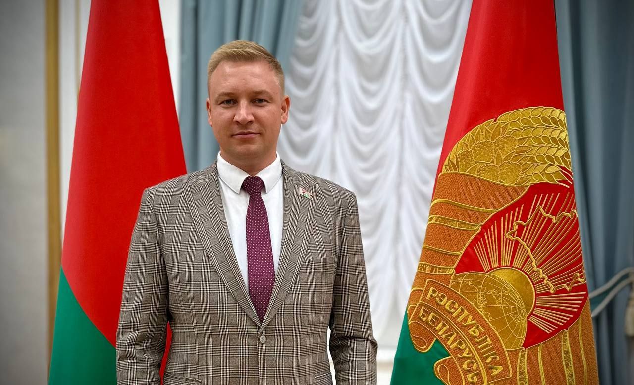 Поздравление с Днём народного единства от депутата Палаты представителей Национального собрания Республики Беларусь Владимира Бабичева