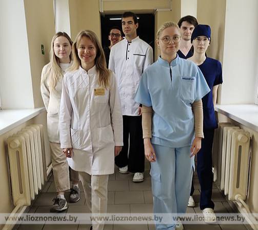 Кадровое укрепление: Лиозненская больница приняла молодых медиков