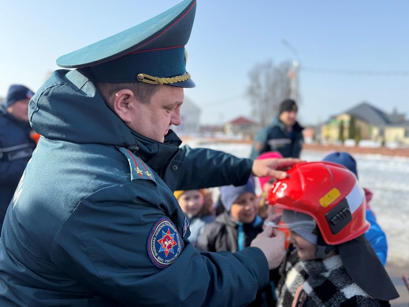 Экстренные службы – вместе за безопасность подрастающего поколения!