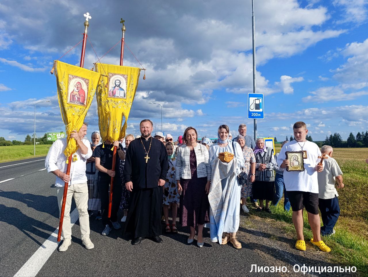 В Лиозно прошла встреча участников Крестного хода из Витебска в Смоленск к иконе Божией Матери «Одигитрия»